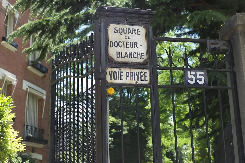 Du Square, Luxury Отель типа 